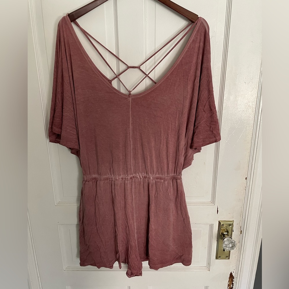 American eagle dusty rose romper
